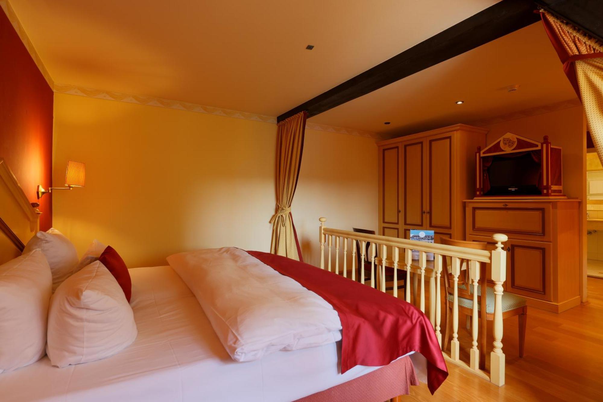 Trip Inn Hotel Der Adelshof 슈바비슈할 외부 사진